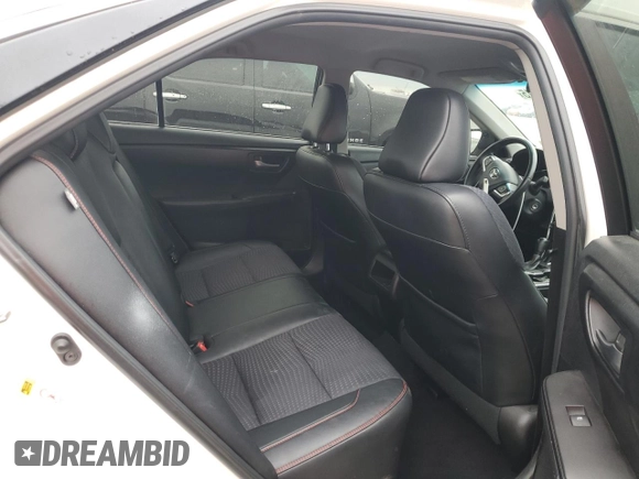 2015 Toyota Camry XLE with VIN 4T1BF1FK7FU077791, listed as a Copart auction lot 53704415 with 110,487 mi miles and Salvage Title. Bid and sale history available at DreamBid. Image 10.