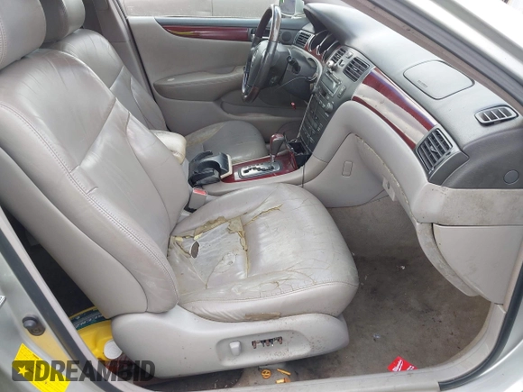 2002 Lexus ES 300 with VIN JTHBF30G920022893, listed as a IAAI auction lot 42470255 with 227,033 mi miles and . Bid and sale history available at DreamBid. Image 5.