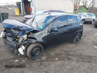 2010 Chevrolet Aveo 2LT z VIN KL1TG6DE1AB098423, wystawiony jako IAAI lot #41225080 z przebiegiem 107 339 mil mil oraz . Historia ofert i sprzedaży dostępna na DreamBid. Obrazek 2.