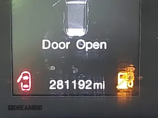 2017 Jeep Renegade Latitude z VIN ZACCJBBB8HPF76347, wystawiony jako IAAI lot #41397916 z przebiegiem 281 192 mil mil oraz . Historia ofert i sprzedaży dostępna na DreamBid. Obrazek 15.