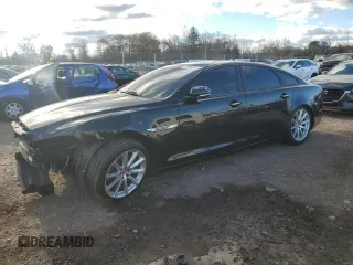 2015 Jaguar XJ Portfolio с VIN SAJWJ2GD2F8V76289, выставлен на аукционе Copart как лот 48222815 с пробегом 95 420 миль миль и Списание • Salvage title. История ставок и продаж доступна на DreamBid. Изображение 1.
