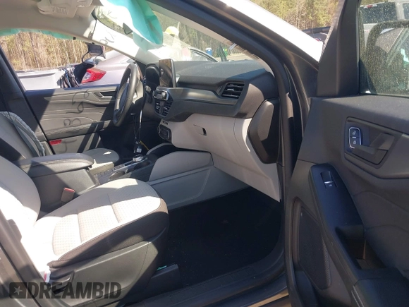 2023 Ford Escape Active with VIN 1FMCU0GZ1PUA35697, listed as a IAAI auction lot 41886290 with 82,824 mi miles and . Bid and sale history available at DreamBid. Image 5.
