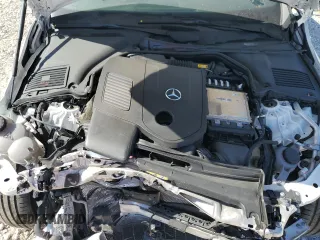 2023 Mercedes-Benz C 300 z VIN W1KAF4GB9PR087460, wystawiony jako Copart lot #53152195 z przebiegiem Nie podano mil oraz Szkoda całkowita • Salvage title. Historia ofert i sprzedaży dostępna na DreamBid. Obrazek 12.