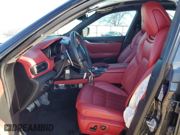 2019 Maserati Levante GranSport with VIN ZN661XUS2KX318545, listed as a Copart auction lot 42400514 with 37,524 mi miles. Bid and sale history available at carsss.com. Image 7.