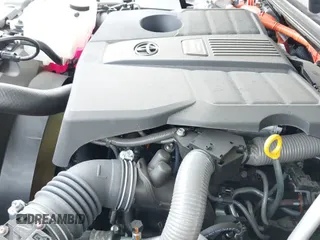 2024 Toyota Tundra Platinum Hybrid with VIN 5TFNC5DB1RX056328, listed as a IAAI auction lot 42677154 with 5,669 mi miles and . Bid and sale history available at DreamBid. Image 19.