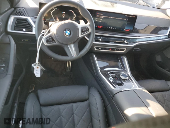 2025 BMW X6 xDrive40i with VIN 5UX33EX04S9Y40724, listed as a Copart auction lot 88339845 with 608 mi miles and Non Repairable. Bid and sale history available at carsss.com. Image 8.