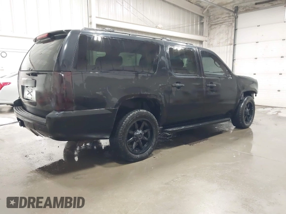2013 GMC Yukon XL SLT z VIN 1GKS2KE74DR344229, wystawiony jako IAAI lot #42105738 z przebiegiem 147 339 mil mil oraz . Historia ofert i sprzedaży dostępna na DreamBid. Obrazek 4.