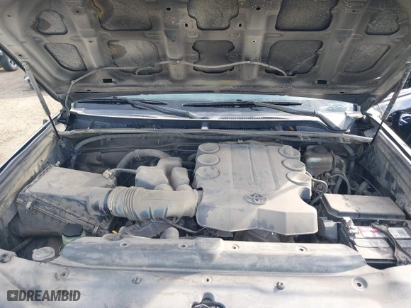 2010 Toyota 4Runner SR5 with VIN JTEZU5JR5A5010223, listed as a IAAI auction lot 41758066 with 221,166 mi miles. Bid and sale history available at carsss.com. Image 10.