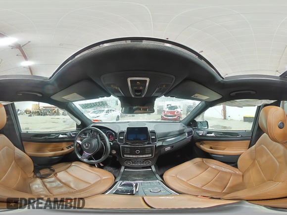 2017 Mercedes-Benz GLE 43 AMG с VIN 4JGDA6EBXHA972119, выставлен на аукционе Copart как лот 83343294 с пробегом 107 476 миль миль и Списание • Salvage title. История ставок и продаж доступна на DreamBid. Изображение 16.