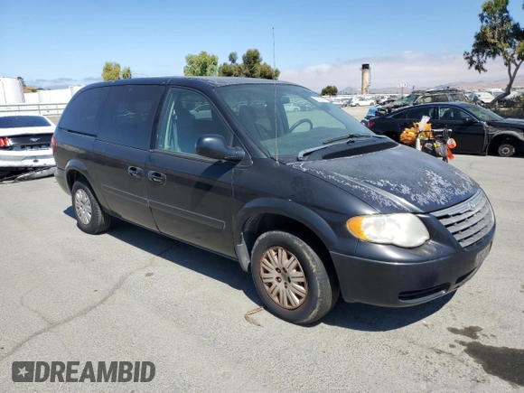 2005 Chrysler Town & Country LX с VIN 2C4GP44RX5R502120, выставлен на аукционе Copart как лот 65573975 с пробегом 95 154 миль миль и Чистый • Clean title. История ставок и продаж доступна на DreamBid. Изображение 4.