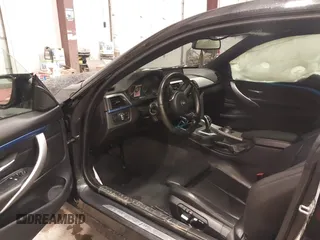 2016 BMW 4 Series 435i xDrive с VIN WBA3R5C59GK373735, выставлен на аукционе IAAI как лот 41338368 с пробегом 80 820 миль миль и . История ставок и продаж доступна на DreamBid. Изображение 5.