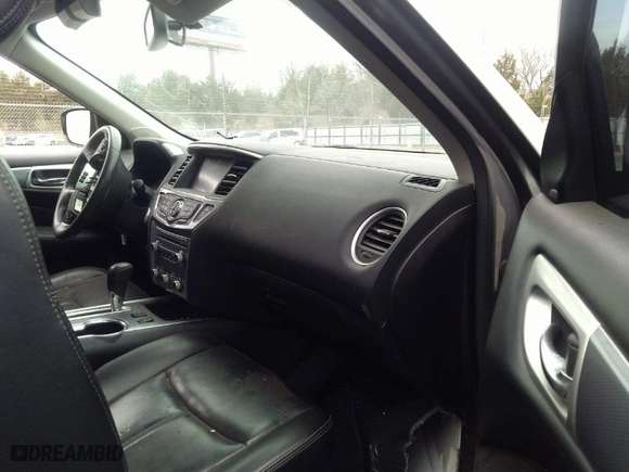 2017 Nissan Pathfinder SV with VIN 5N1DR2MN9HC650637, listed as a IAAI auction lot 36067078 with 66,584 mi miles. Bid and sale history available at carsss.com. Image 5.