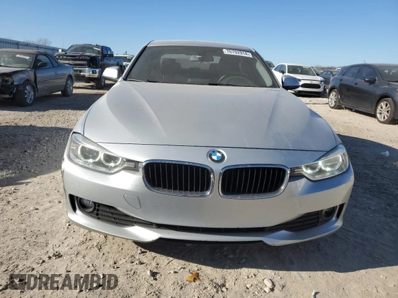 2013 BMW 3 Series 320i with VIN WBA3B1C5XDK130086, listed as a Copart auction lot 76702914 with 140,755 mi miles and Salvage Title. Bid and sale history available at carsss.com. Image 5.