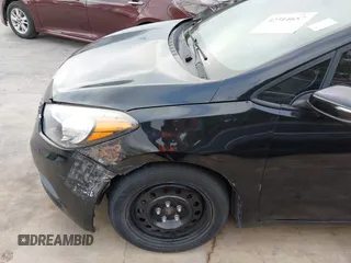 2016 Kia Forte LX z VIN KNAFK5A8XG5572550, wystawiony jako IAAI lot #42314657 z przebiegiem 113 265 mil mil oraz . Historia ofert i sprzedaży dostępna na DreamBid. Obrazek 22.