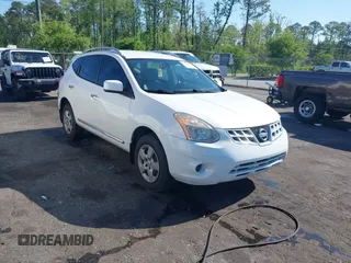 2011 Nissan Rogue SV with VIN JN8AS5MT3BW165982, listed as a IAAI auction lot 42027710 with 225,356 mi miles. Bid and sale history available at carsss.com. Image 1.