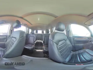 2018 Volkswagen Atlas SEL Premium z VIN 1V2NR2CAXJC539249, wystawiony jako Copart lot #55992035 z przebiegiem 132 814 mil mil oraz Szkoda całkowita • Salvage title. Historia ofert i sprzedaży dostępna na DreamBid. Obrazek 14.