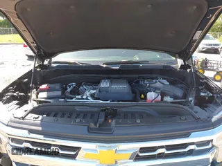 2024 Chevrolet Silverado 1500 LTZ with VIN 1GCUDGE81RZ298421, listed as a IAAI auction lot 41775039 with 6,900 mi miles and . Bid and sale history available at DreamBid. Image 10.
