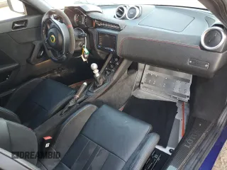 2021 Lotus Evora GT z VIN SCCLMDDN0MHA10373, wystawiony jako Copart lot #73548304 z przebiegiem 3936 mil mil oraz Szkody całkowita. Historia ofert i sprzedaży dostępna na DreamBid. Obrazek 8.