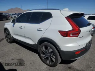 2024 Volvo XC40 Plus Bright Theme with VIN YV4L12UE7R2275603, listed as a Copart auction lot 48047005 with 14,759 mi miles and Salvage Title. Bid and sale history available at carsss.com. Image 2.