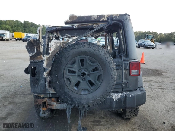 2018 Jeep Wrangler JK Unlimited Rubicon Recon with VIN 1C4BJWFG2JL860625, listed as a Copart auction lot 71675124 with 0 mi miles and Salvage Title. Bid and sale history available at carsss.com. Image 6.