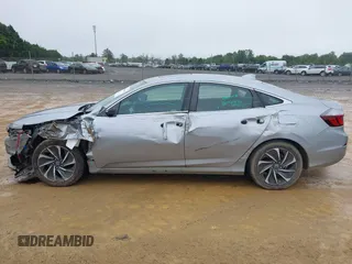 2019 Honda Insight Touring z VIN 19XZE4F93KE020162, wystawiony jako IAAI lot #42366605 z przebiegiem 120 256 mil mil oraz . Historia ofert i sprzedaży dostępna na DreamBid. Obrazek 14.