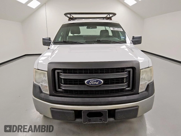 2014 Ford F-150 XL with VIN 1FTMF1CM6EKD44321, listed as a Copart auction lot 61599305 with 331,756 mi miles and Clean title. Bid and sale history available at DreamBid. Image 5.