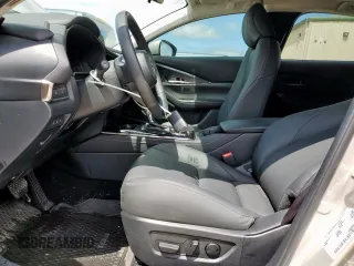 2024 Mazda CX-30 S Preferred with VIN 3MVDMBCM1RM675722, listed as a Copart auction lot 56052855 with 2,925 mi miles and Salvage title. Bid and sale history available at DreamBid. Image 7.