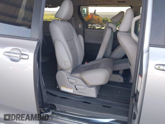 2017 Toyota Sienna XLE Auto Access Seat with VIN 5TDYZ3DC1HS805349, listed as a IAAI auction lot 42273787 with 184,347 mi miles and . Bid and sale history available at DreamBid. Image 8.