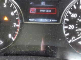 2019 Nissan Pathfinder SV z VIN 5N1DR2MN9KC620979, wystawiony jako IAAI lot #42093847 z przebiegiem 132 329 mil mil oraz . Historia ofert i sprzedaży dostępna na DreamBid. Obrazek 15.