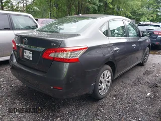 2015 Nissan Sentra SV z VIN 3N1AB7AP4FL671348, wystawiony jako IAAI lot #42503401 z przebiegiem 196 820 mil mil oraz . Historia ofert i sprzedaży dostępna na DreamBid. Obrazek 4.