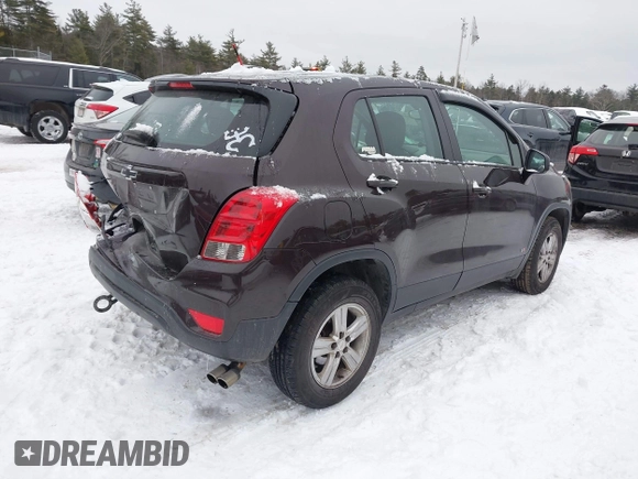 2022 Chevrolet Trax LS with VIN KL7CJNSM1NB504895, listed as a IAAI auction lot 41526126 with 66,154 mi miles. Bid and sale history available at carsss.com. Image 4.