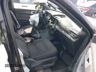 2023 Ford Police Interceptor Utility z VIN 1FM5K8AB5PGC00433, wystawiony jako IAAI lot #42087390 z przebiegiem Nie podano mil oraz . Historia ofert i sprzedaży dostępna na DreamBid. Obrazek 5.