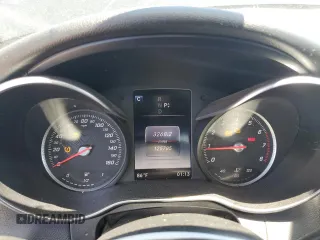2016 Mercedes-Benz C 300 Luxury with VIN 55SWF4KB8GU137227, listed as a Copart auction lot 57809045 with 125,785 mi miles and Salvage title. Bid and sale history available at DreamBid. Image 9.