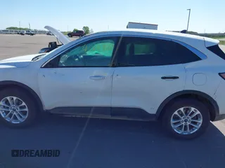 2020 Ford Escape SE with VIN 1FMCU9G68LUB43559, listed as a IAAI auction lot 42209105 with 139,361 mi miles and . Bid and sale history available at DreamBid. Image 14.