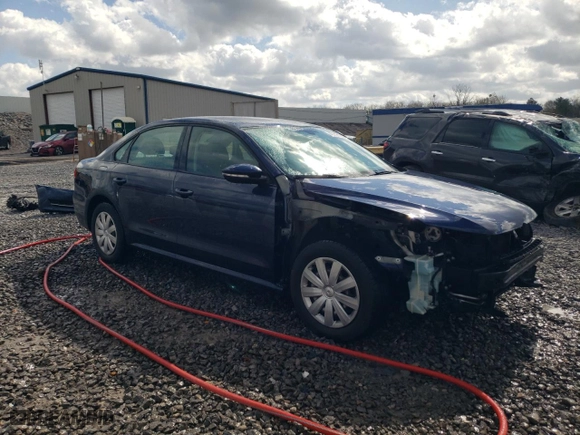 2012 Volkswagen Passat S w/Appearance with VIN 1VWAH7A36CC022681, listed as a Copart auction lot 49218175 with 202,902 mi miles and Salvage Title. Bid and sale history available at carsss.com. Image 4.