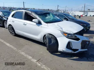 2018 Hyundai Elantra GT with VIN KMHH35LE2JU017127, listed as a IAAI auction lot 41873223 with 59,324 mi miles. Bid and sale history available at carsss.com. Image 1.