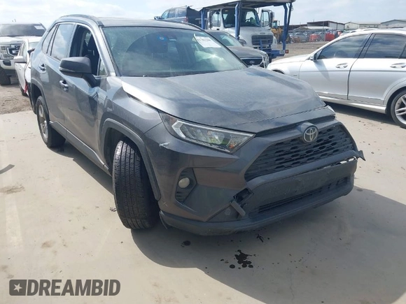 2019 Toyota RAV4 XLE with VIN JTMW1RFV8KD034763, listed as a IAAI auction lot 41783300 with 78,925 mi miles. Bid and sale history available at carsss.com. Image 1.