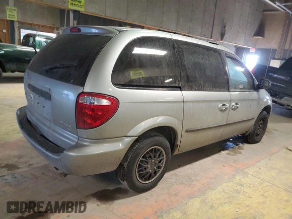 2003 Chrysler Voyager with VIN 1C4GJ25B43B115520, listed as a Copart auction lot 42489085 with 178,135 mi miles and Salvage Title. Bid and sale history available at carsss.com. Image 3.