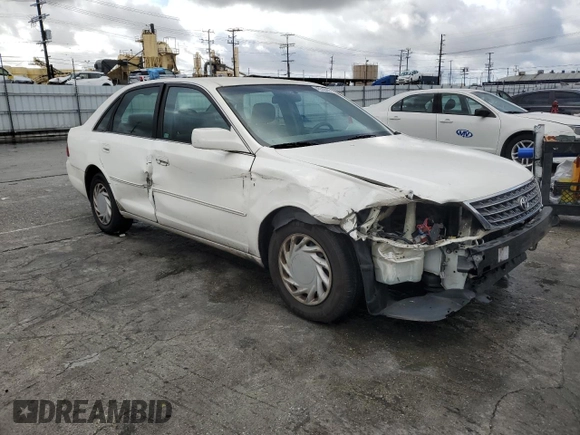 2003 Toyota Avalon XL with VIN 4T1BF28B33U268509, listed as a Copart auction lot 45323805 with 211,671 mi miles and Salvage Title. Bid and sale history available at carsss.com. Image 4.
