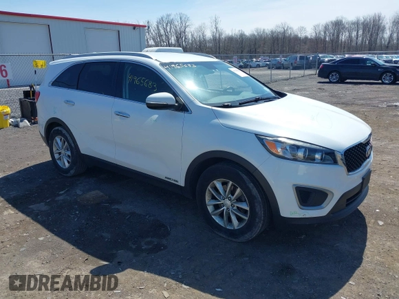 2016 Kia Sorento LX with VIN 5XYPGDA55GG081559, listed as a IAAI auction lot 41965683 with 94,177 mi miles. Bid and sale history available at carsss.com. Image 1.