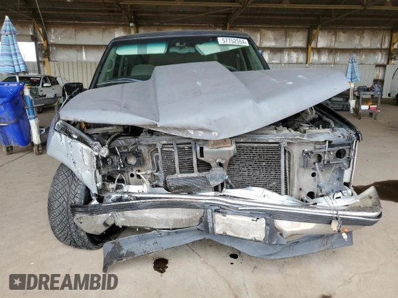 1998 Chevrolet Tahoe with VIN 3GNEC18R3WG122904, listed as a Copart auction lot 57752554 with 229,646 mi miles and Salvage title. Bid and sale history available at DreamBid. Image 5.