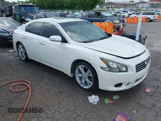 2012 Nissan Maxima SV z VIN 1N4AA5AP0CC841187, wystawiony jako IAAI lot #42241646 z przebiegiem 169 211 mil mil oraz . Historia ofert i sprzedaży dostępna na DreamBid. Obrazek 1.