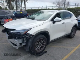 2024 Lexus NX 250 with VIN JTJADCAZ4R2013677, listed as a IAAI auction lot 41548654 with 24,564 mi miles and . Bid and sale history available at DreamBid. Image 18.
