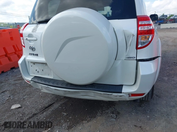 2012 Toyota RAV4 Limited с VIN 2T3DF4DV4CW190690, выставлен на аукционе IAAI как лот 42518459 с пробегом 81 390 миль миль и . История ставок и продаж доступна на DreamBid. Изображение 6.