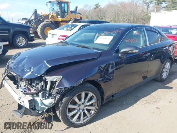 2009 Lexus IS with VIN JTHCK262495028118, listed as a IAAI auction lot 42064522 with 201,872 mi miles. Bid and sale history available at carsss.com. Image 17.