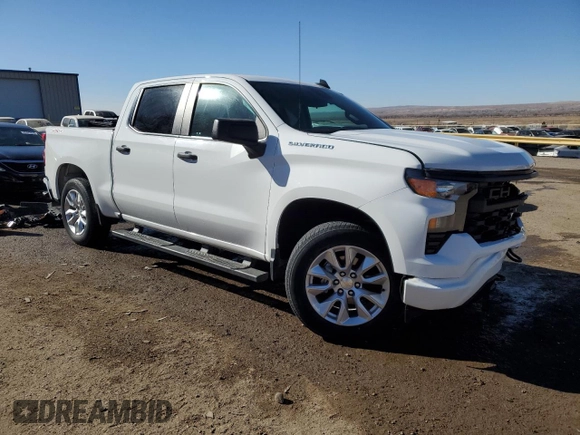 2023 Chevrolet Silverado 1500 Custom with VIN 3GCPDBEK7PG159113, listed as a Copart auction lot 89026075 with 27,447 mi miles and Salvage Title. Bid and sale history available at DreamBid. Image 4.