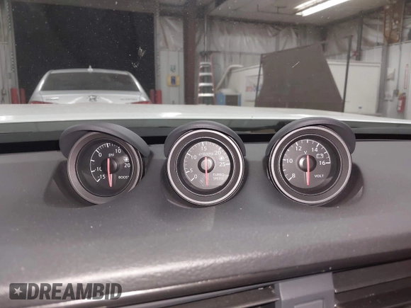 2024 Nissan Z Performance with VIN JN1BZ4BH9RM364239, listed as a IAAI auction lot 41860174 with 7,501 mi miles and . Bid and sale history available at DreamBid. Image 7.