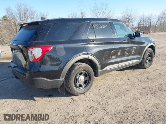 2020 Ford Police Interceptor Utility z VIN 1FM5K8AB5LGD08853, wystawiony jako IAAI lot #41556880 z przebiegiem 90 477 mil mil oraz . Historia ofert i sprzedaży dostępna na DreamBid. Obrazek 4.
