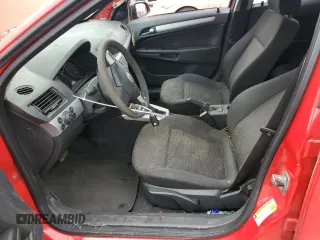 2008 Saturn Astra XR z VIN W08AT671185084379, wystawiony jako Copart lot #43828285 z przebiegiem 104 559 mil mil oraz Szkoda całkowita • Salvage title. Historia ofert i sprzedaży dostępna na DreamBid. Obrazek 7.
