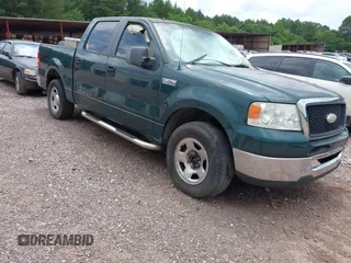 2007 Ford F-150 XLT z VIN 1FTRW12W27KC52442, wystawiony jako IAAI lot #42306808 z przebiegiem 234 503 mil mil oraz . Historia ofert i sprzedaży dostępna na DreamBid. Obrazek 1.